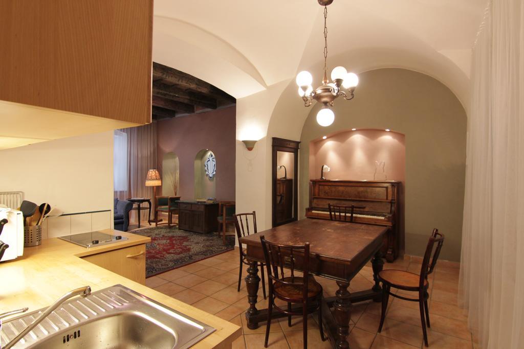 Vlasska House At The 3 Swallows Appartamento